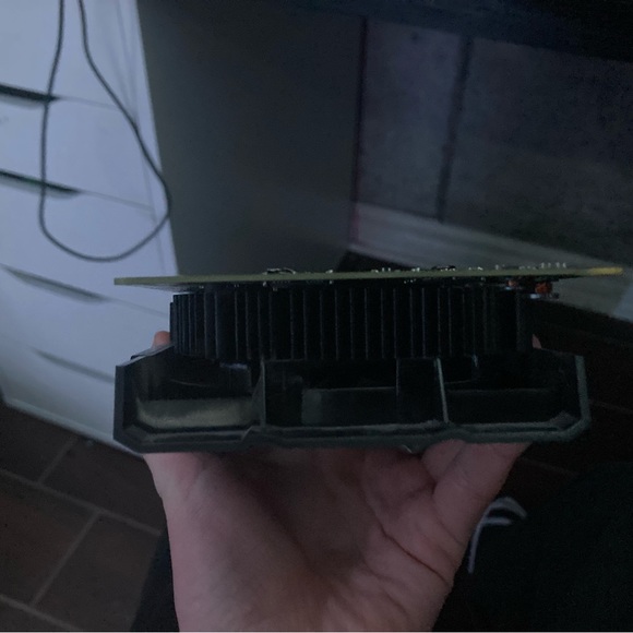 NVIDIA GeForce GTX 1050ti EVGA - Picture 4 of 6